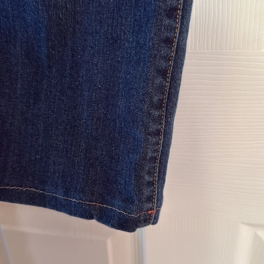 Levi's Blue 505 Straight Leg Jeans Classic Style excellent condition